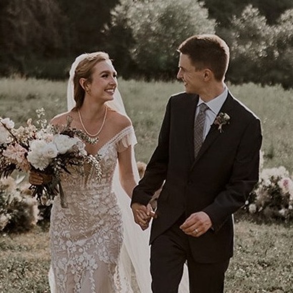 Meet your Posher, Rosie - Picture 1 of 1